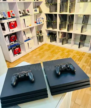 Ps4 Pro; Playstation 4 Pro. Chipped and Loaded Like a Rolex Combo.