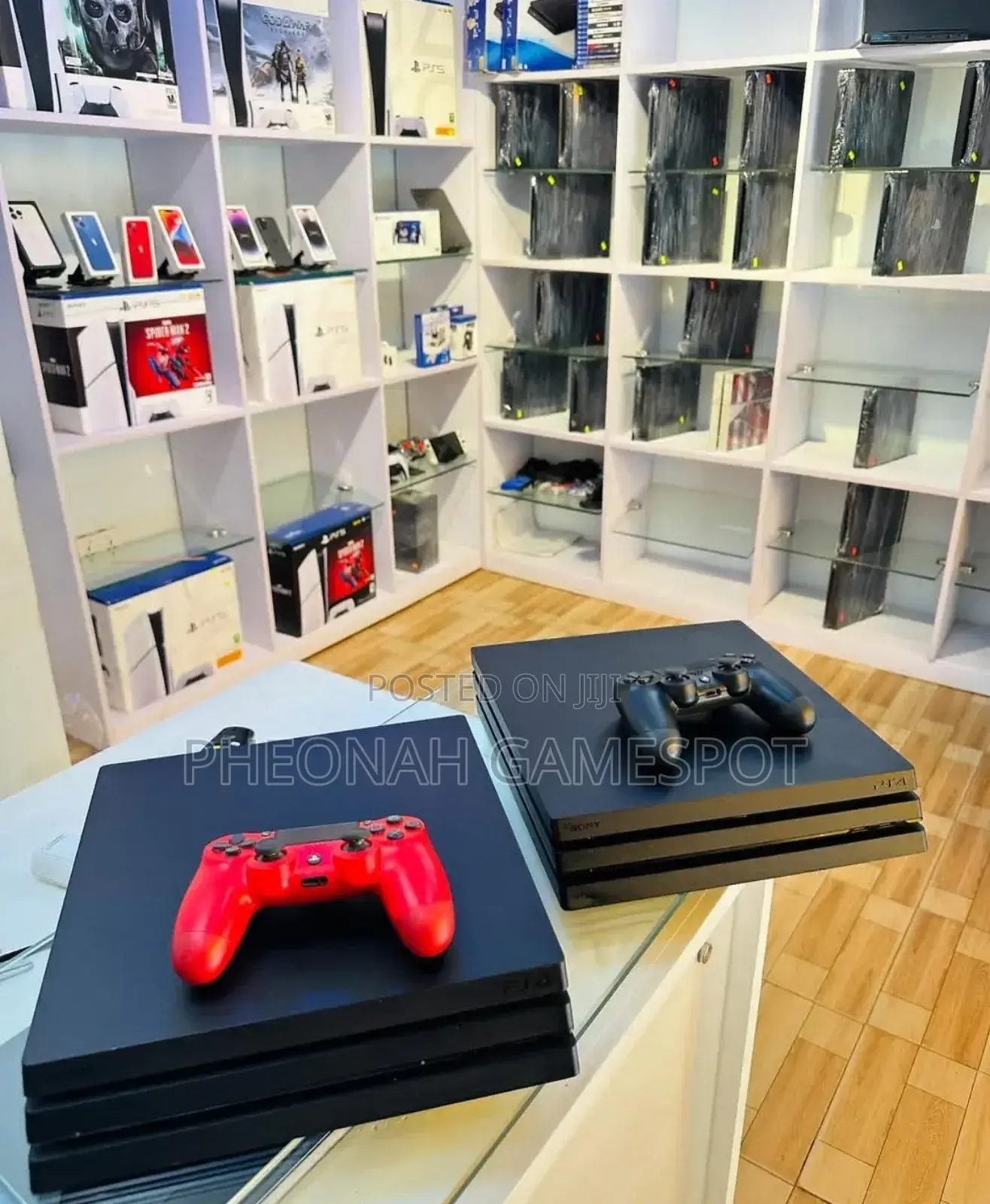 Ps4 Pro; Playstation 4 Pro. 32 Games, 2 Pads. You'll Be the Champion.