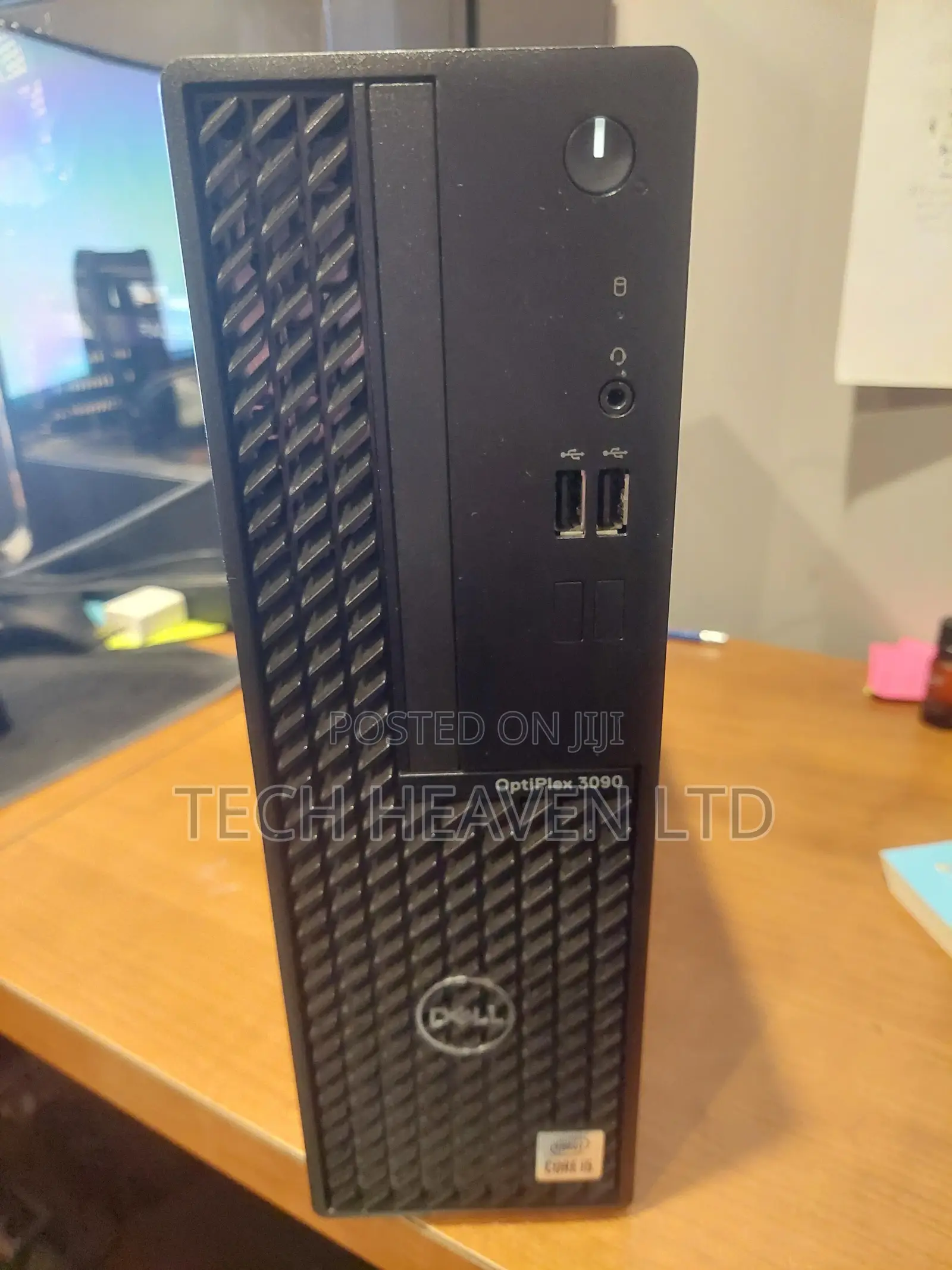 New Desktop Computer Dell OptiPlex 3090 4GB Intel Core i3 HDD 1T