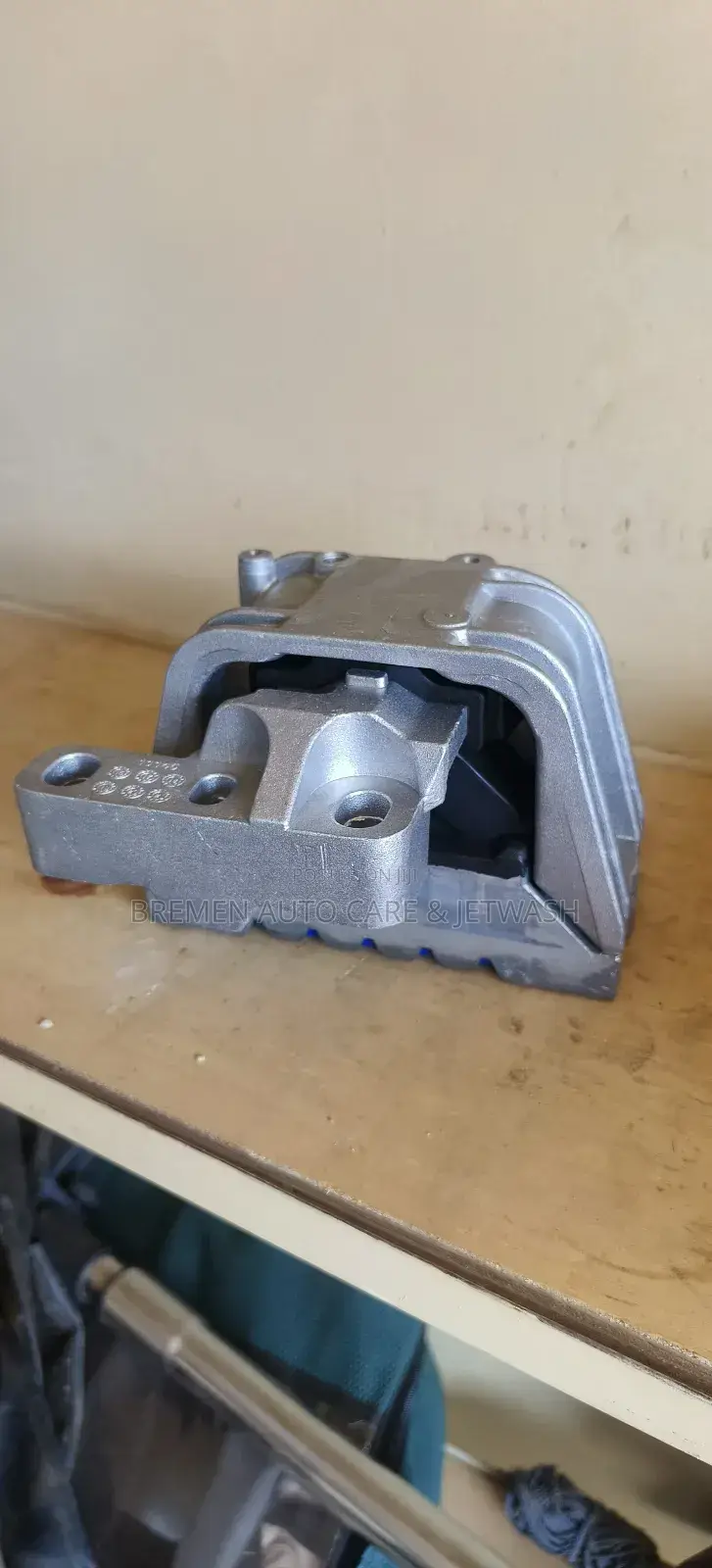 Engine Mounting Golf 5