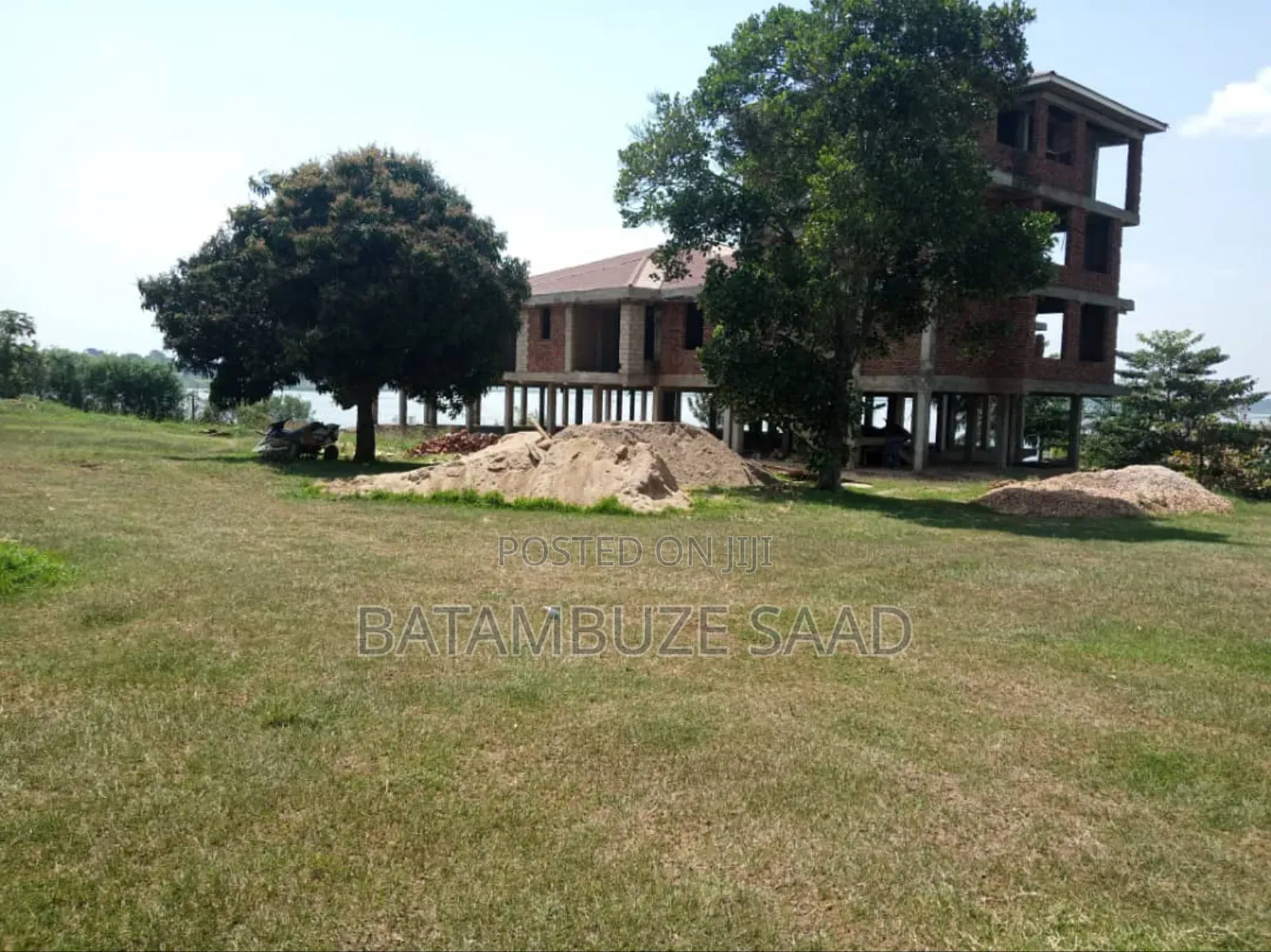 Beach on 10 Acres for Urgent Sale