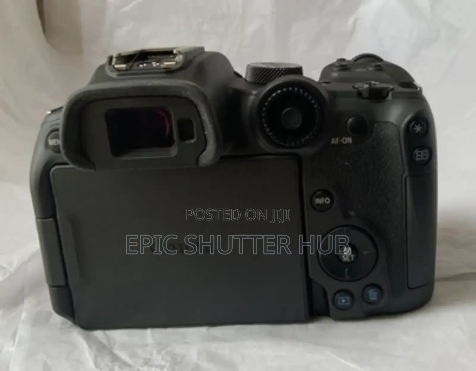 Canon Eos R7 Mirrorless Camera + Rf-S 18-150mm F3.5-6.3 Is STM Lens