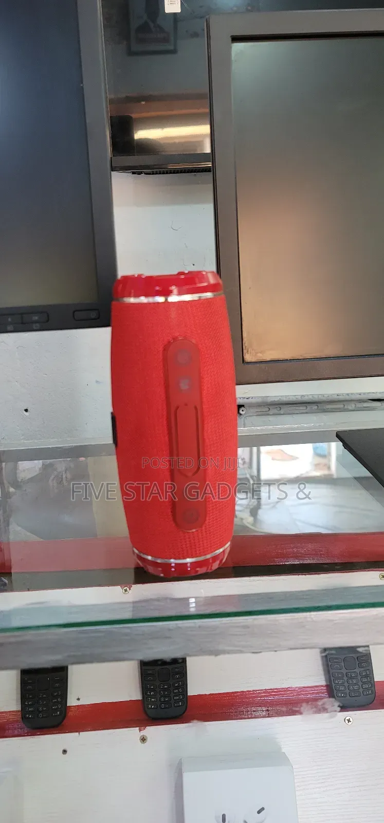 Kakusiga Speaker