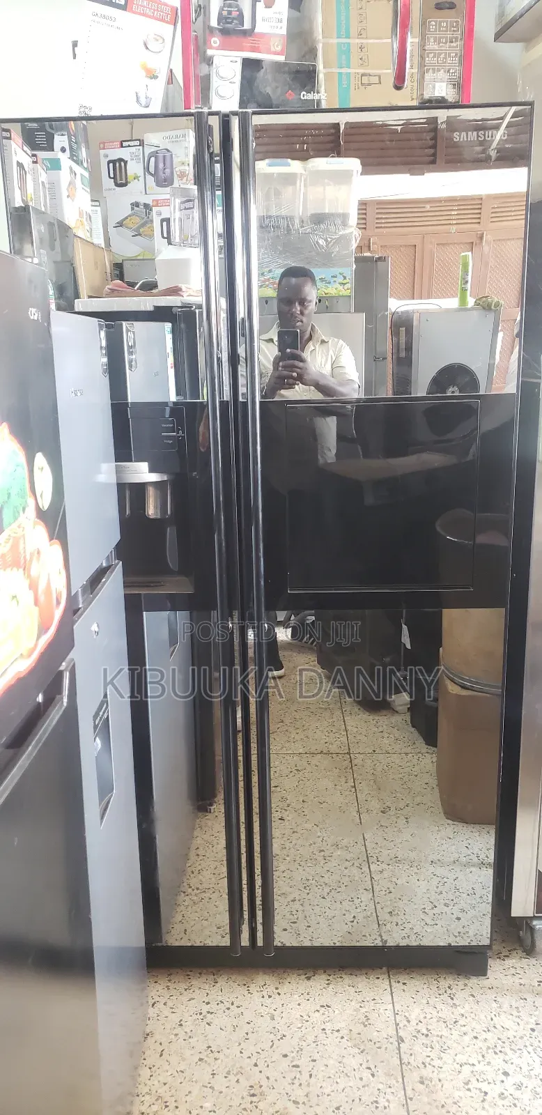 Samsung Glass Door Side by Side 720 Litres Fridge