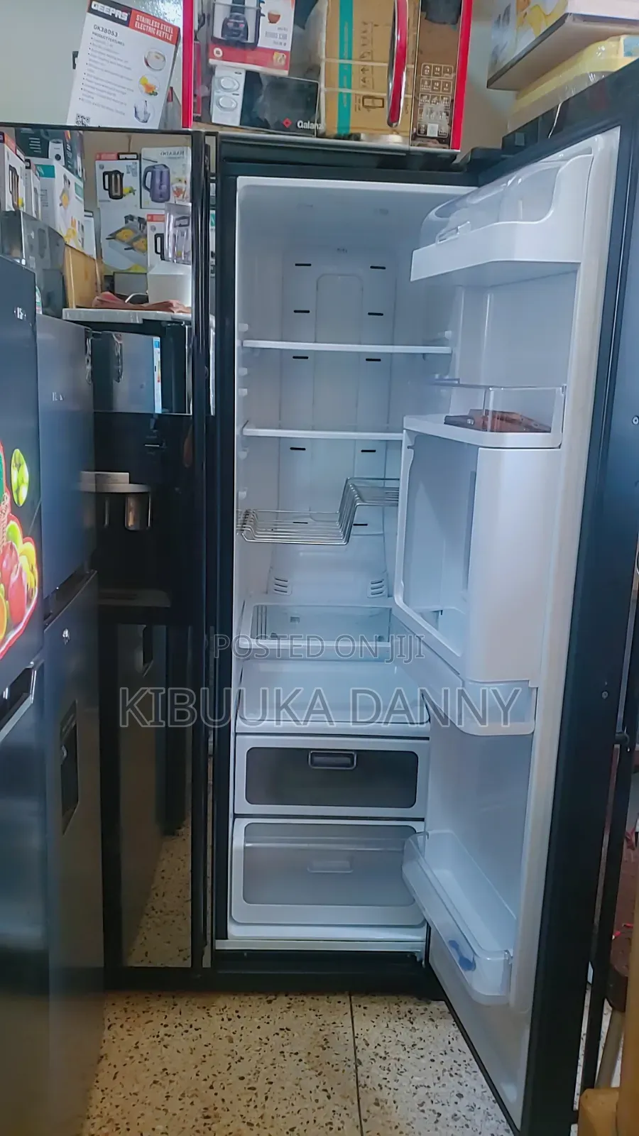 Samsung Glass Door Side by Side 720 Litres Fridge