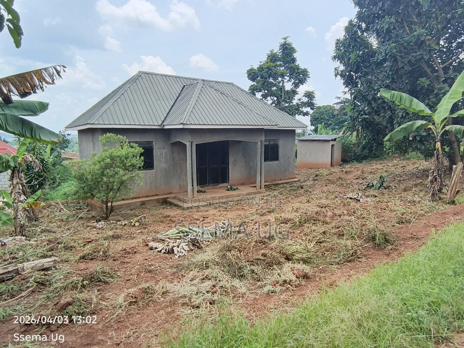 3bdrm House in Lukwanga, Wakiso / Wakiso for sale