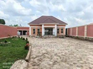 Furnished 3bdrm House in Bujjuko, Wakiso / Wakiso for sale