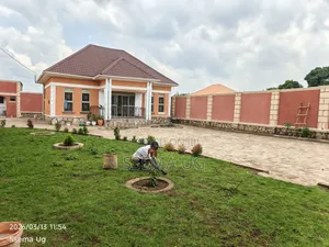 Furnished 3bdrm House in Bujjuko, Wakiso / Wakiso for sale