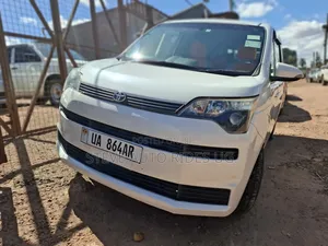 Toyota Spade 1.5 2012 Silver