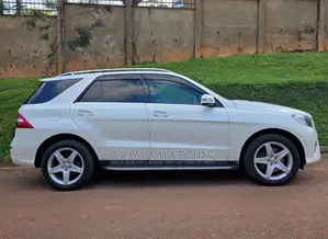 Mercedes-Benz M Class 2014 White