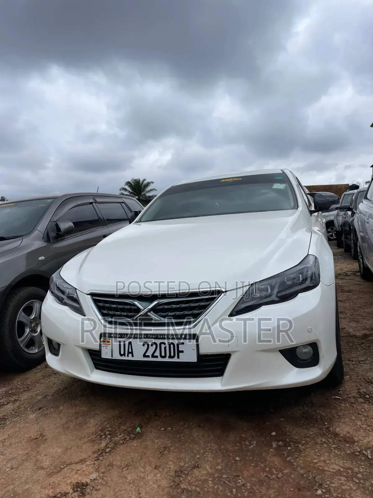 Toyota Mark X 2011 White