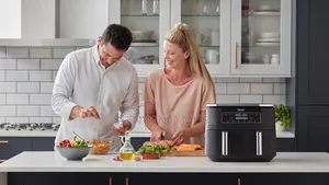 Ninja Foodi Dual Zone Air Fryer Af300uk –7.6l Dual Drawer, 6 Functions