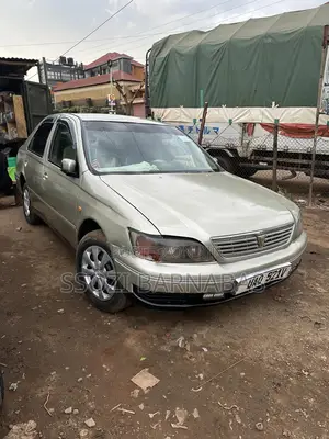 Toyota Vista 2000 Silver