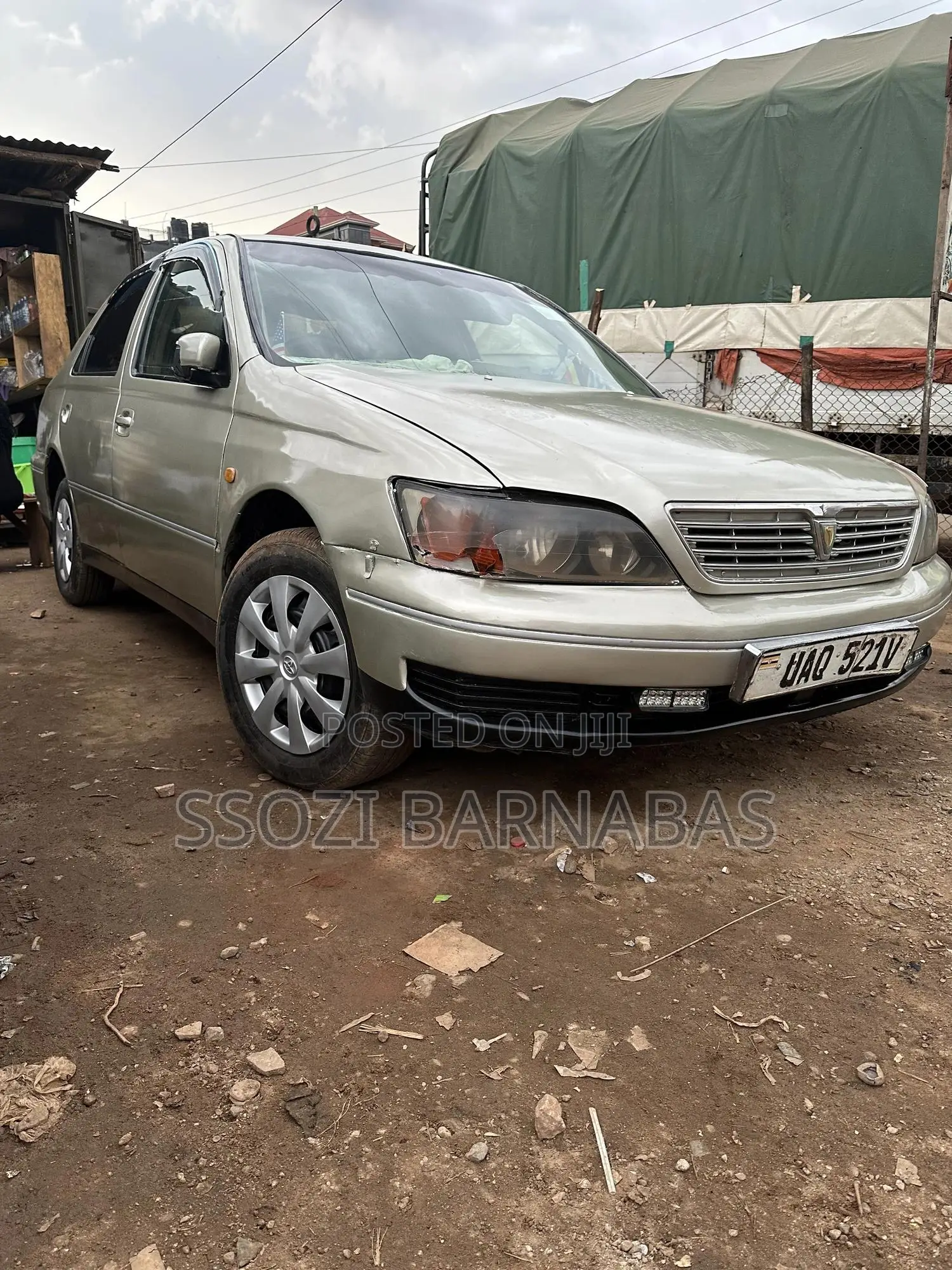 Toyota Vista 2000 Silver