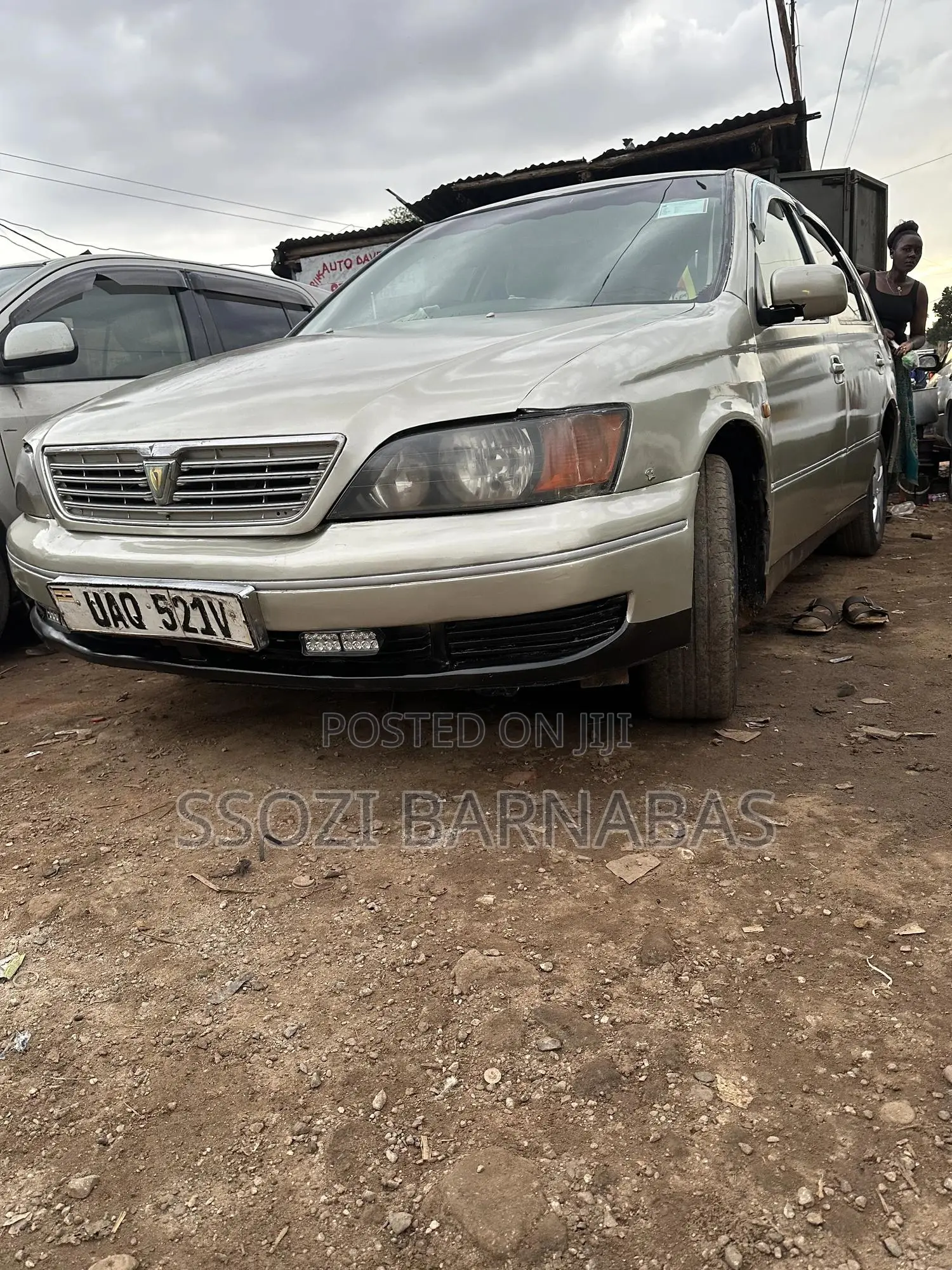 Toyota Vista 2000 Silver