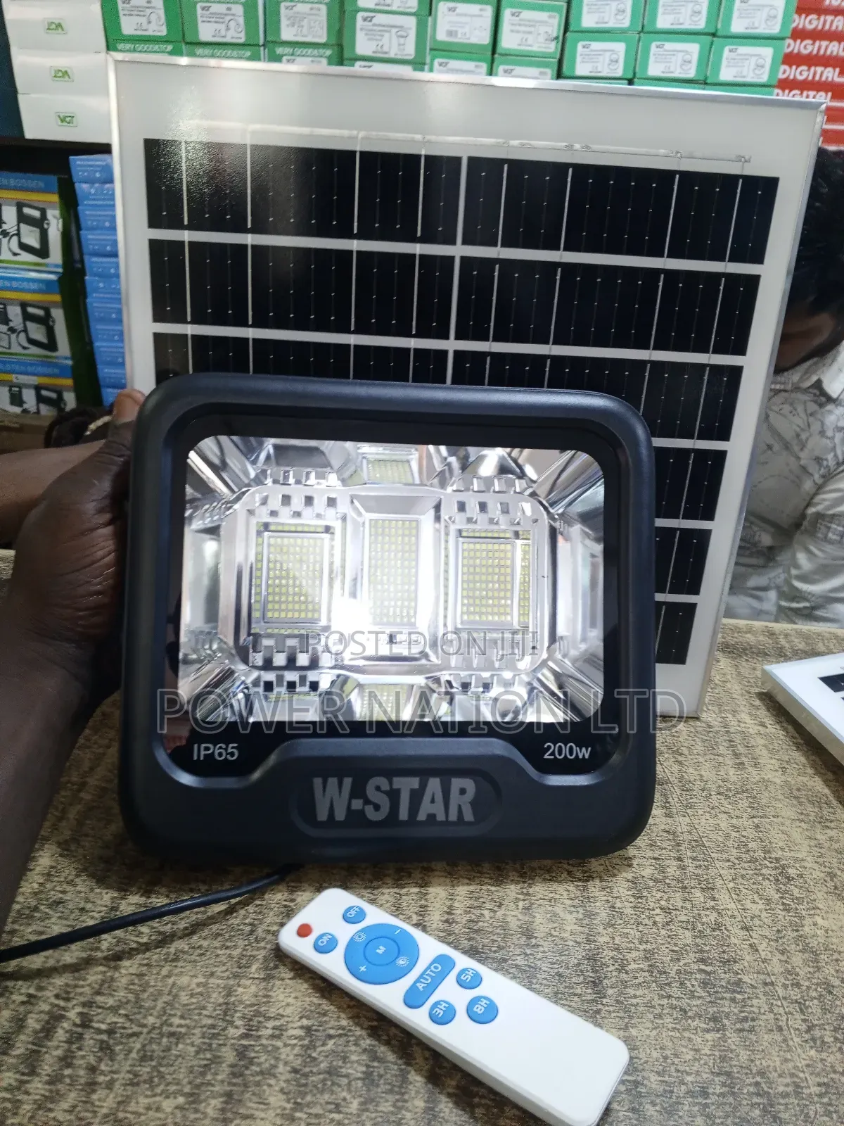 200w W-Star Solar Flood Light