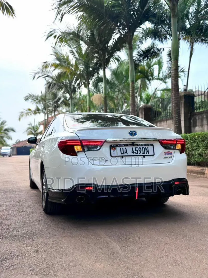 Toyota Mark X 2016 White