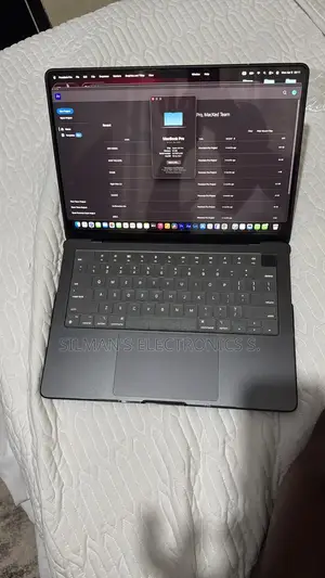 Apple MacBook Pro 2024 M4 Pro 14-inch 24GB Apple M4 Pro SSD 512GB