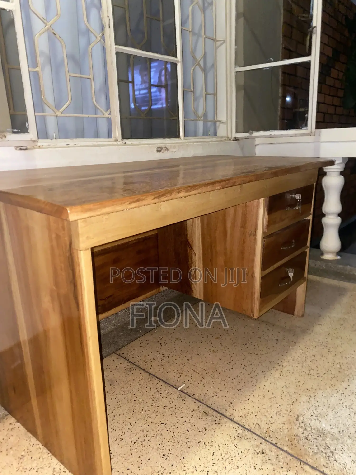 Wooden Office Table