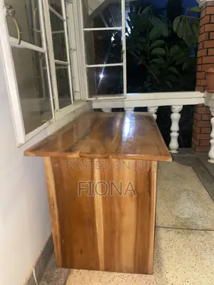Wooden Office Table