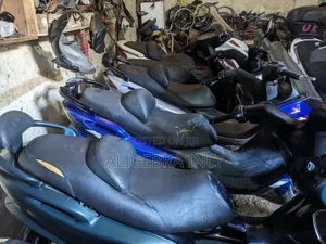 Yamaha Majesty 2015 Black