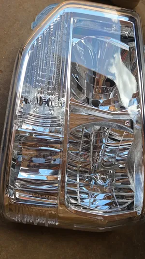 Toyota Coaster 2017 - 2020 Headlamp