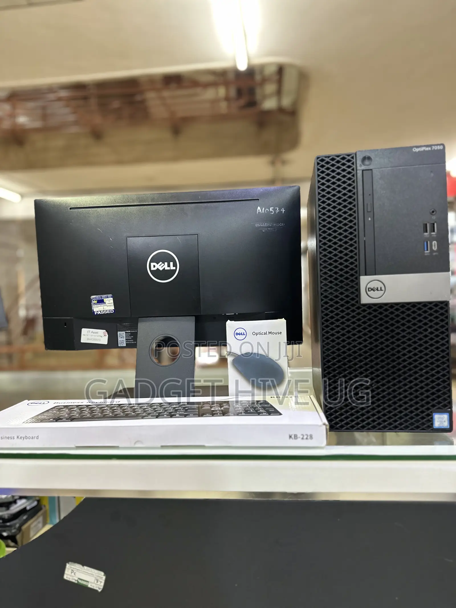 Desktop Computer Dell Optiplex 7050 8GB Intel Core i5 HDD 500GB