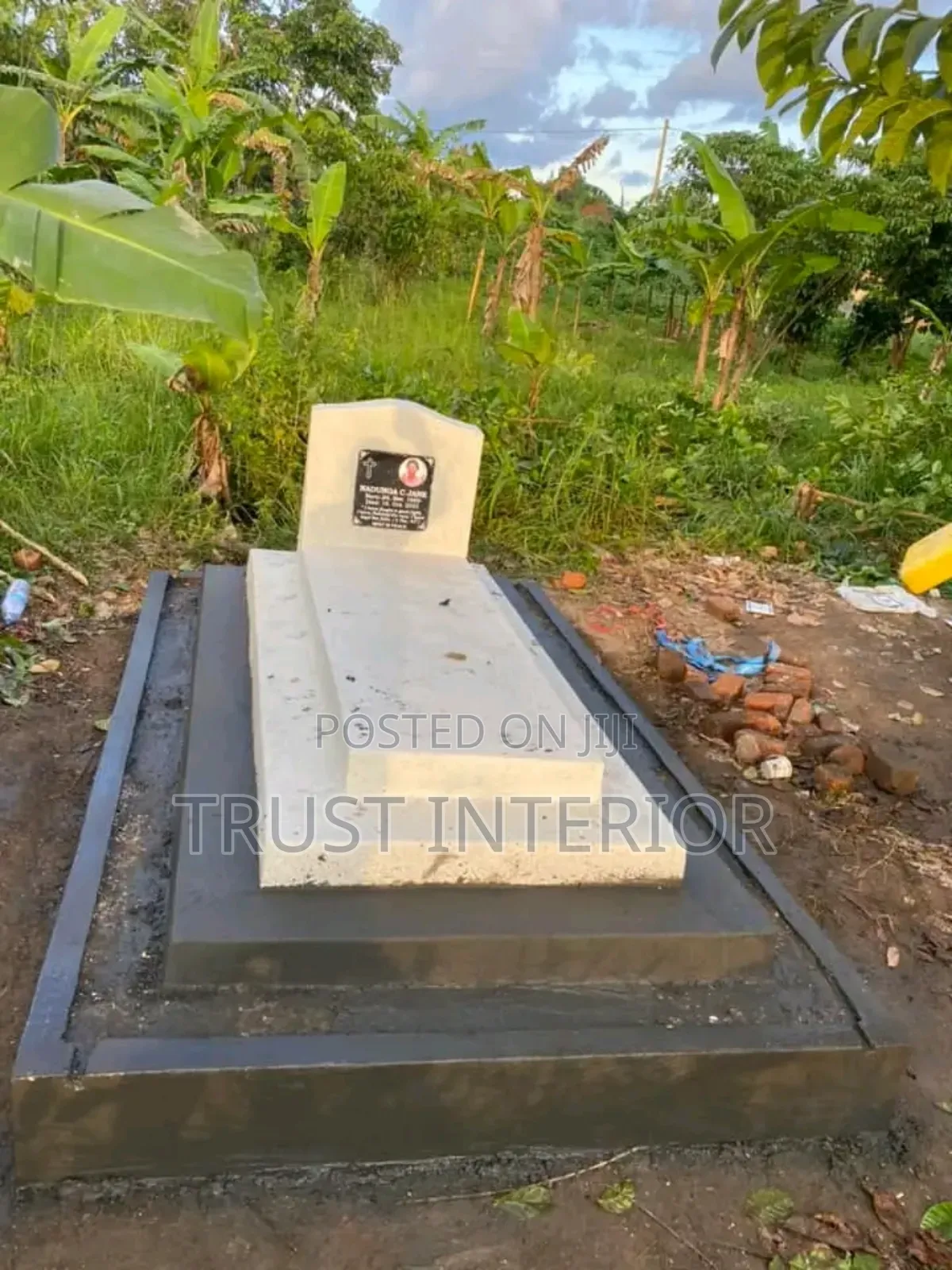Marble Fixing on Grave 532