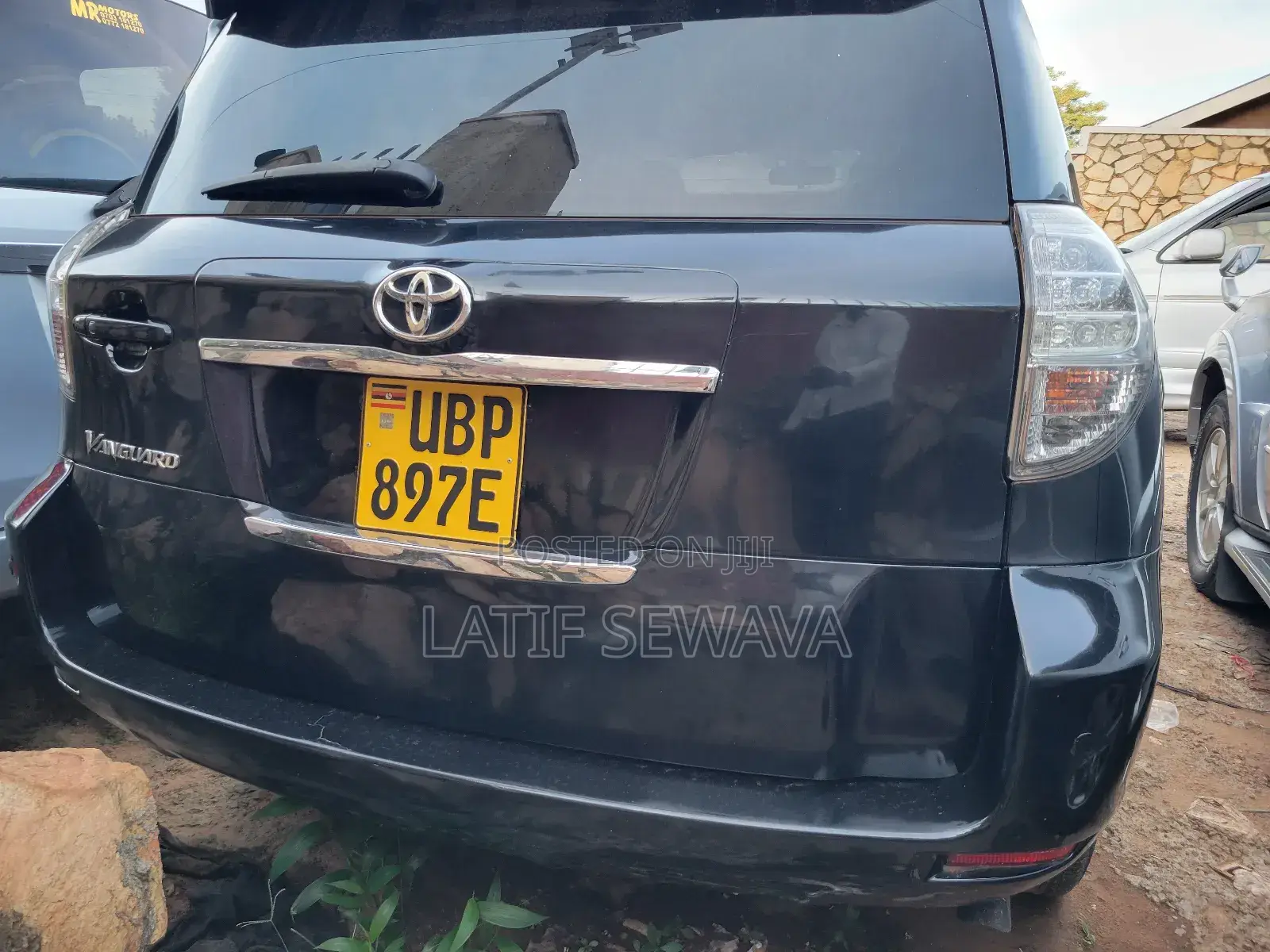 Toyota Vanguard 2010 Black