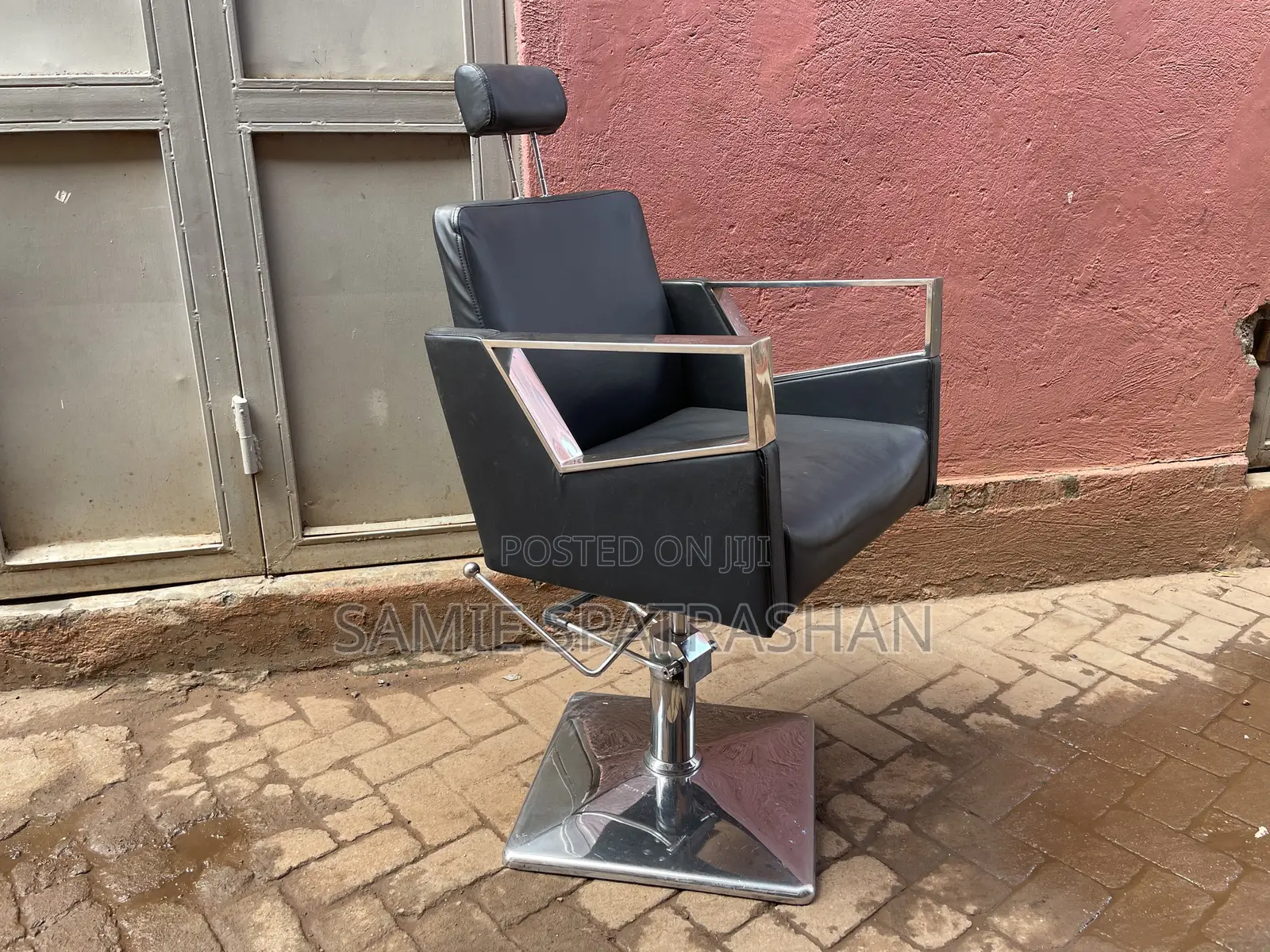 Hair Styling Chair