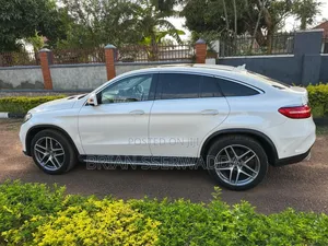 Mercedes-Benz GLE-Class 2017 White
