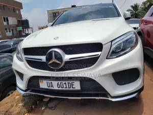 Mercedes-Benz GLE-Class GLE 350d 4MATIC 2017 White