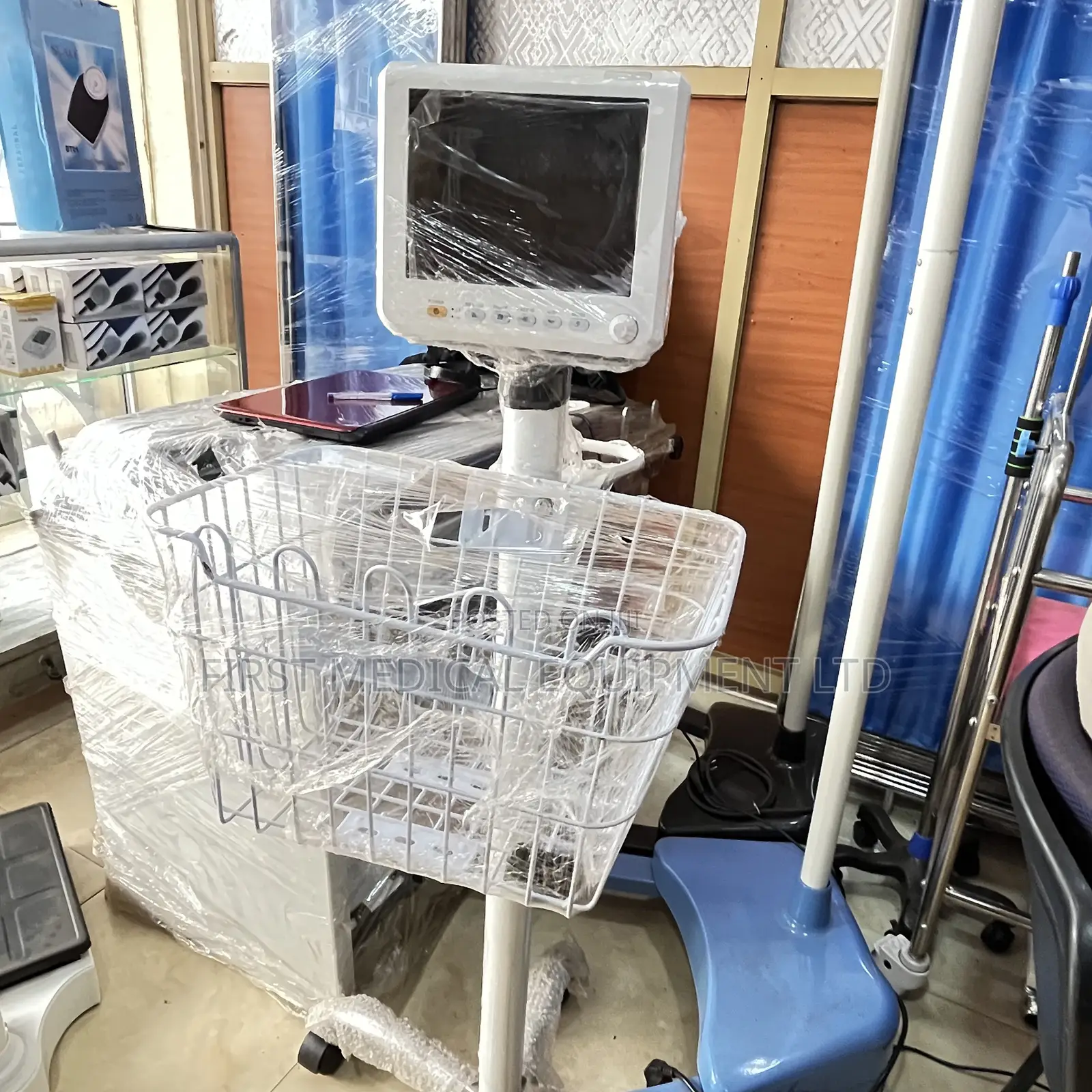 Vital Signs Monitor - With Stand
