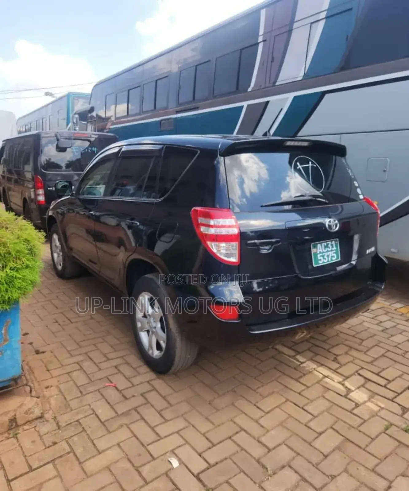 Toyota RAV4 2011 Black