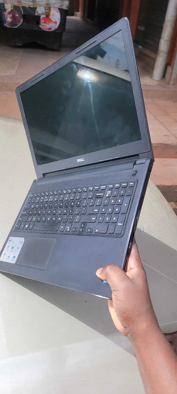 Laptop Dell Inspiron 15 8GB Intel Core i5 HDD+SSD 500GB