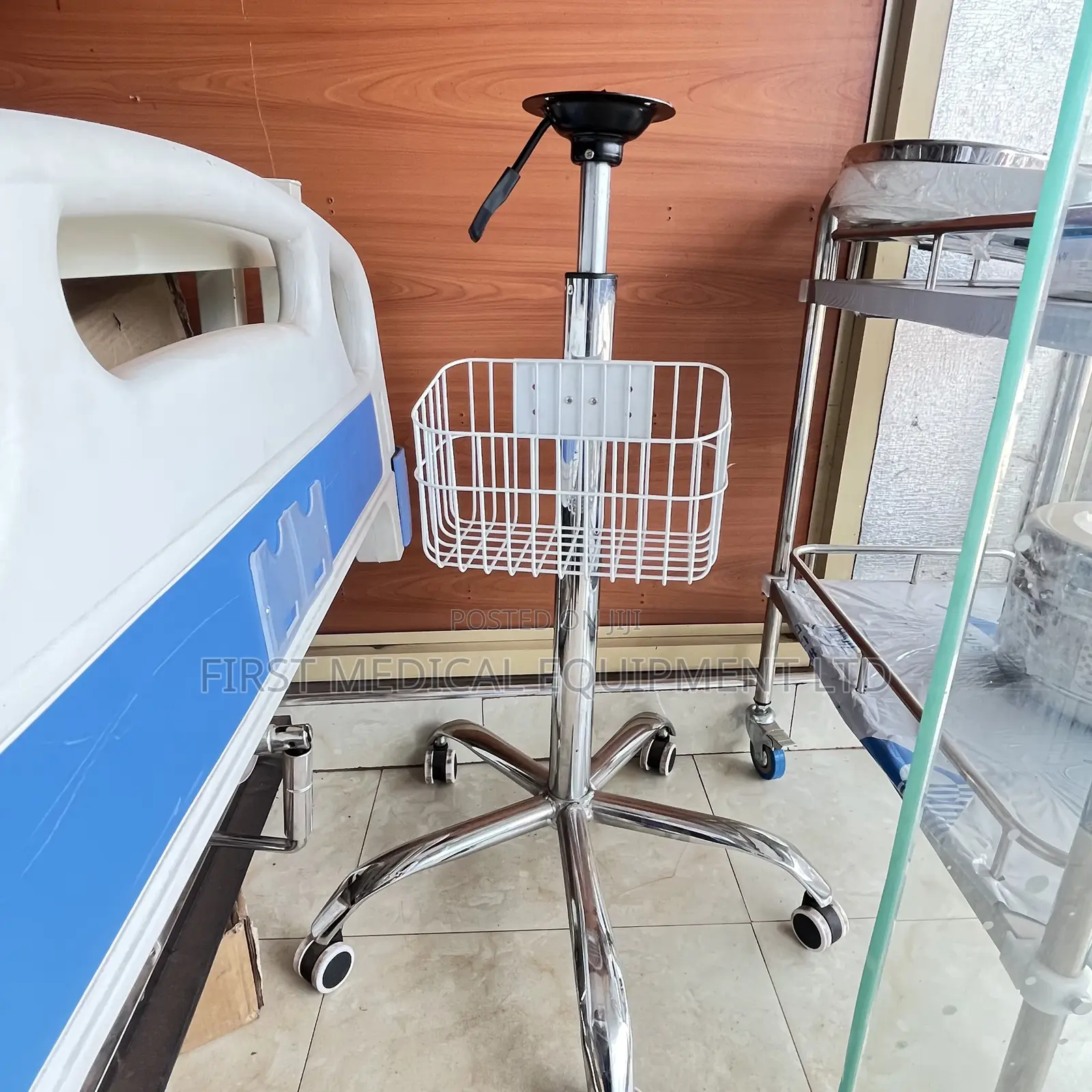 High Quality Patient Monitor Stand - Adjustable Height