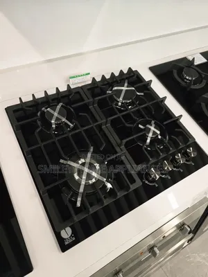 60cm*60cm Iqra 4 Gas Self Ignited Burners Black Glass Built in Gas Hob
