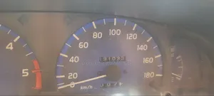 Toyota Hilux 1998 White