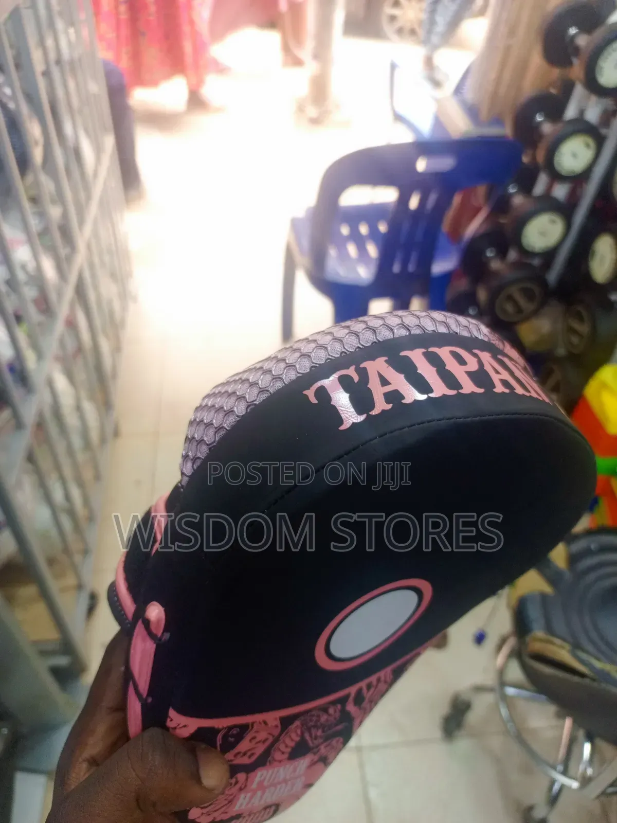Taipan Sports Boxing Mitt