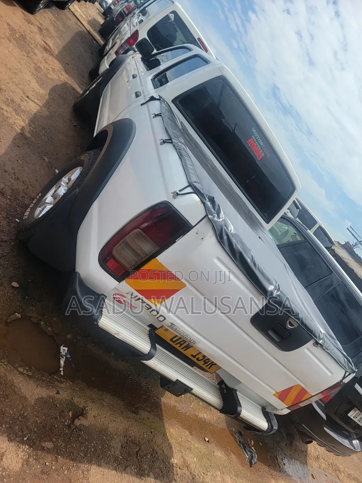 Nissan Hardbody 2002 White