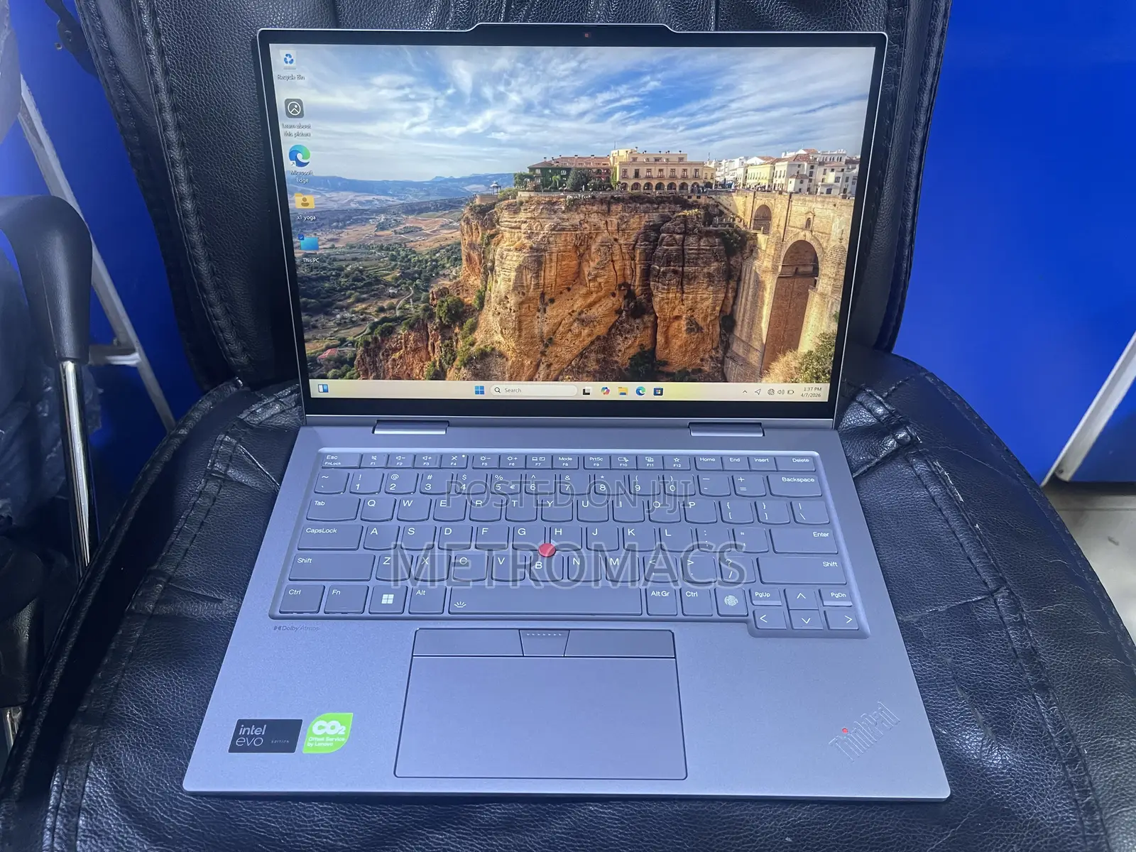 New Laptop Lenovo Thinkpad X1 Yoga 16GB Intel Core Ultra 5 SSD 512GB