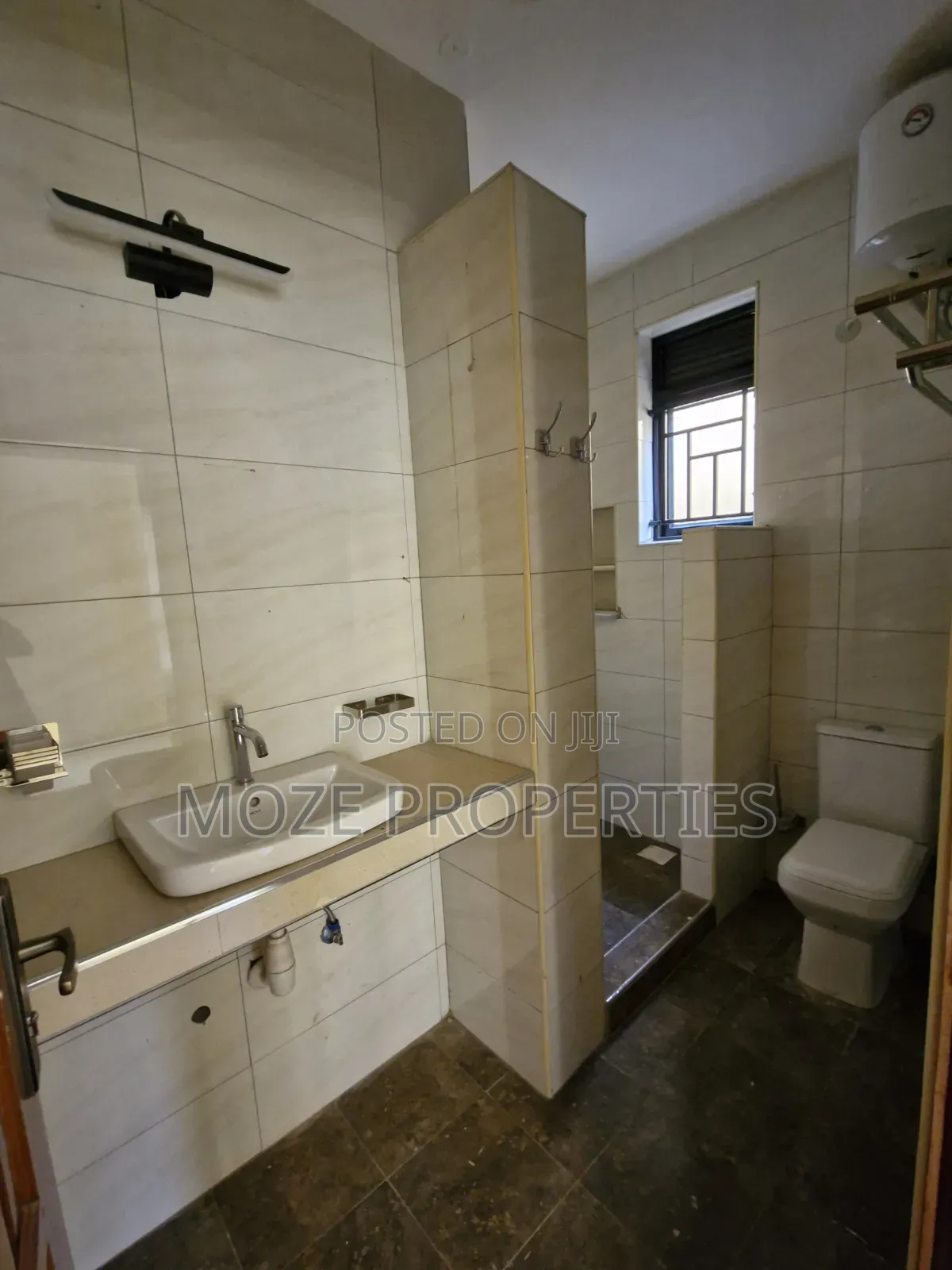 3bdrm Apartment in Naalya Kimbeja, Central Division for rent