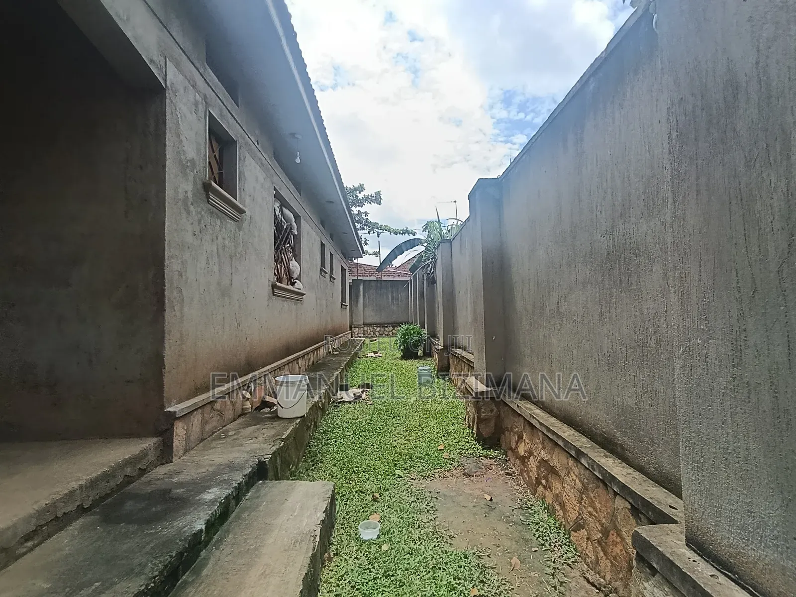 3bdrm Bungalow in Bulindo, Central Division for sale