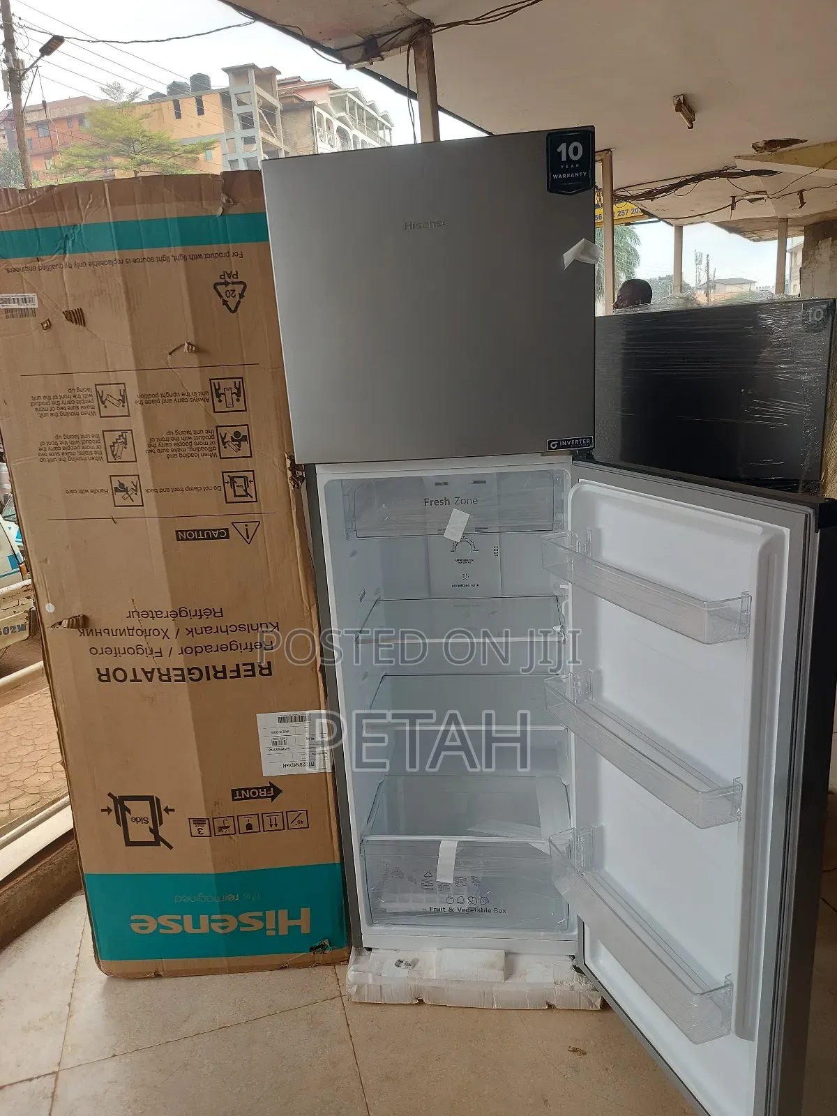 Hisense 328l Double Door Frost Free