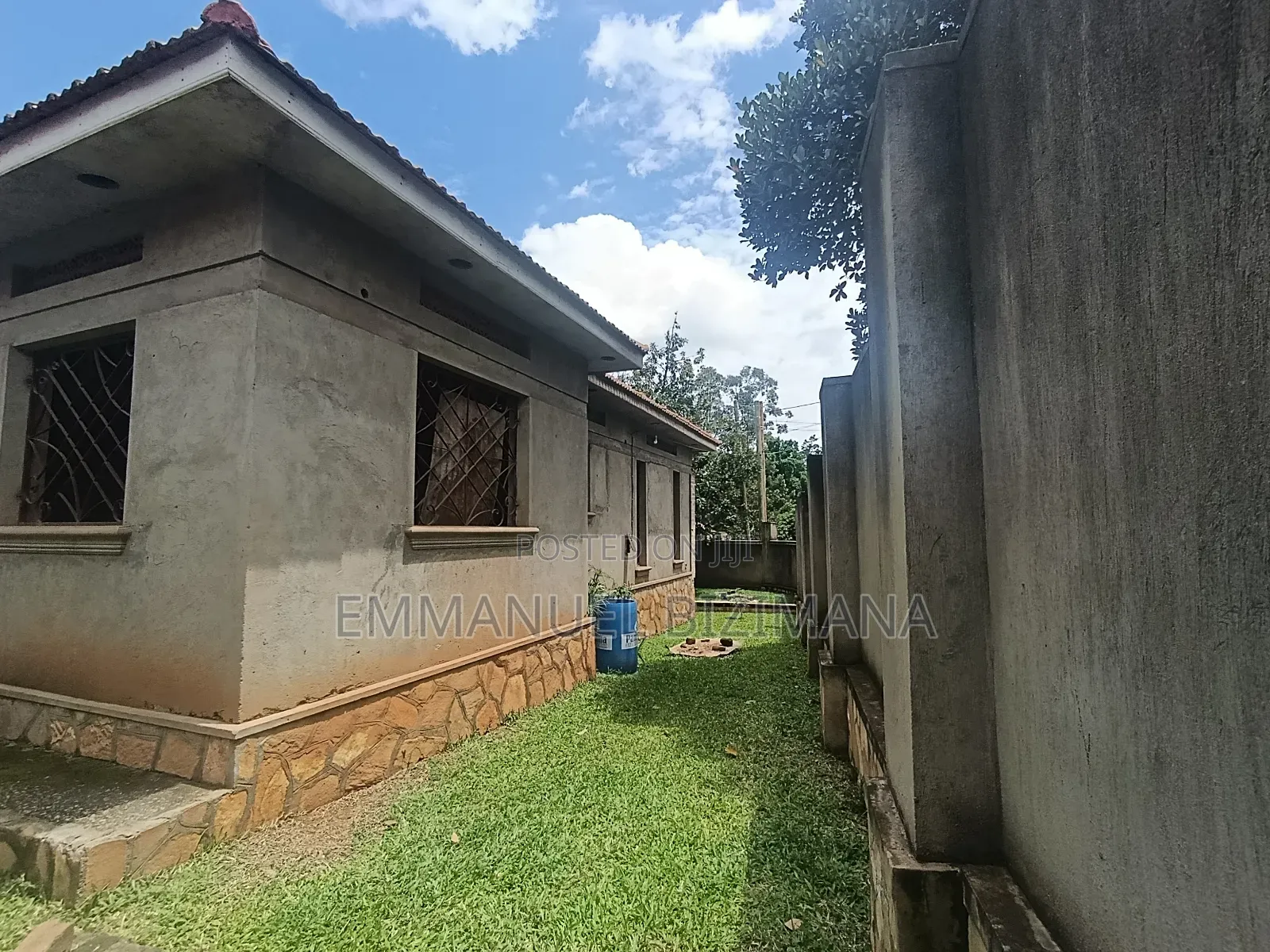 3bdrm Bungalow in Bulindo, Central Division for sale