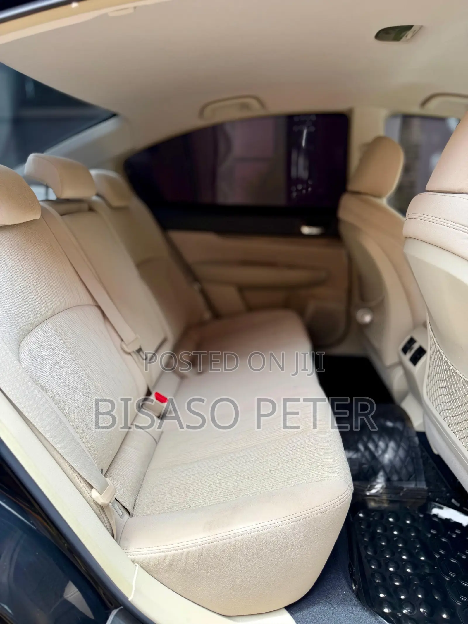 Subaru Legacy 2.5i Premium 2013 Black