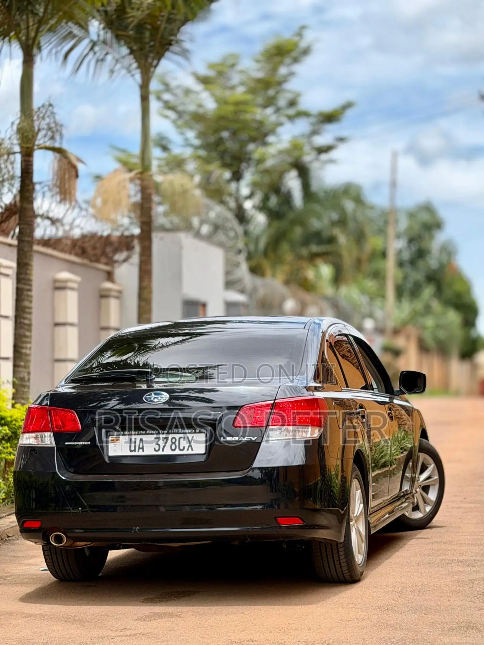 Subaru Legacy 2.5i Premium 2013 Black