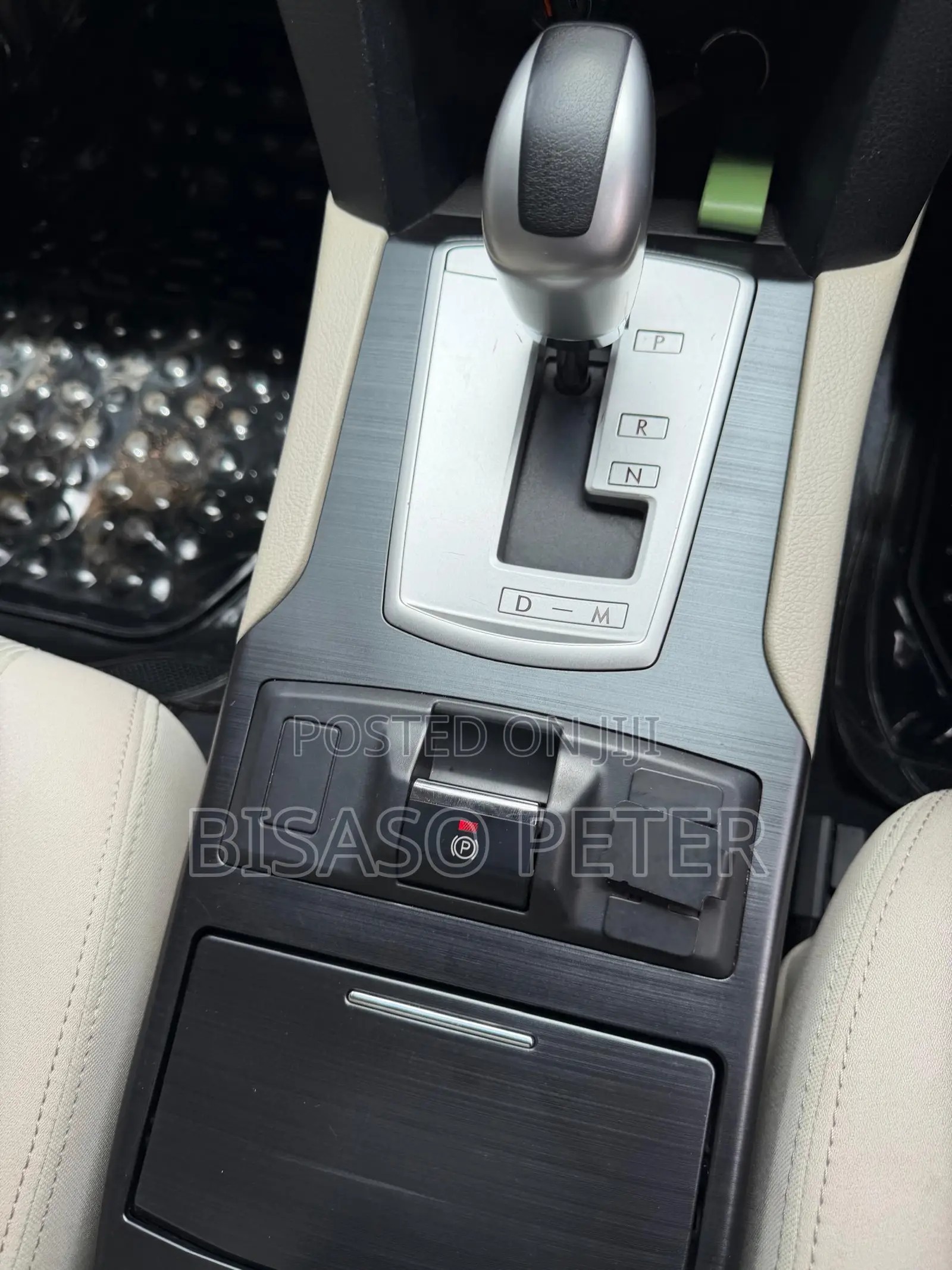Subaru Legacy 2.5i Premium 2013 Black