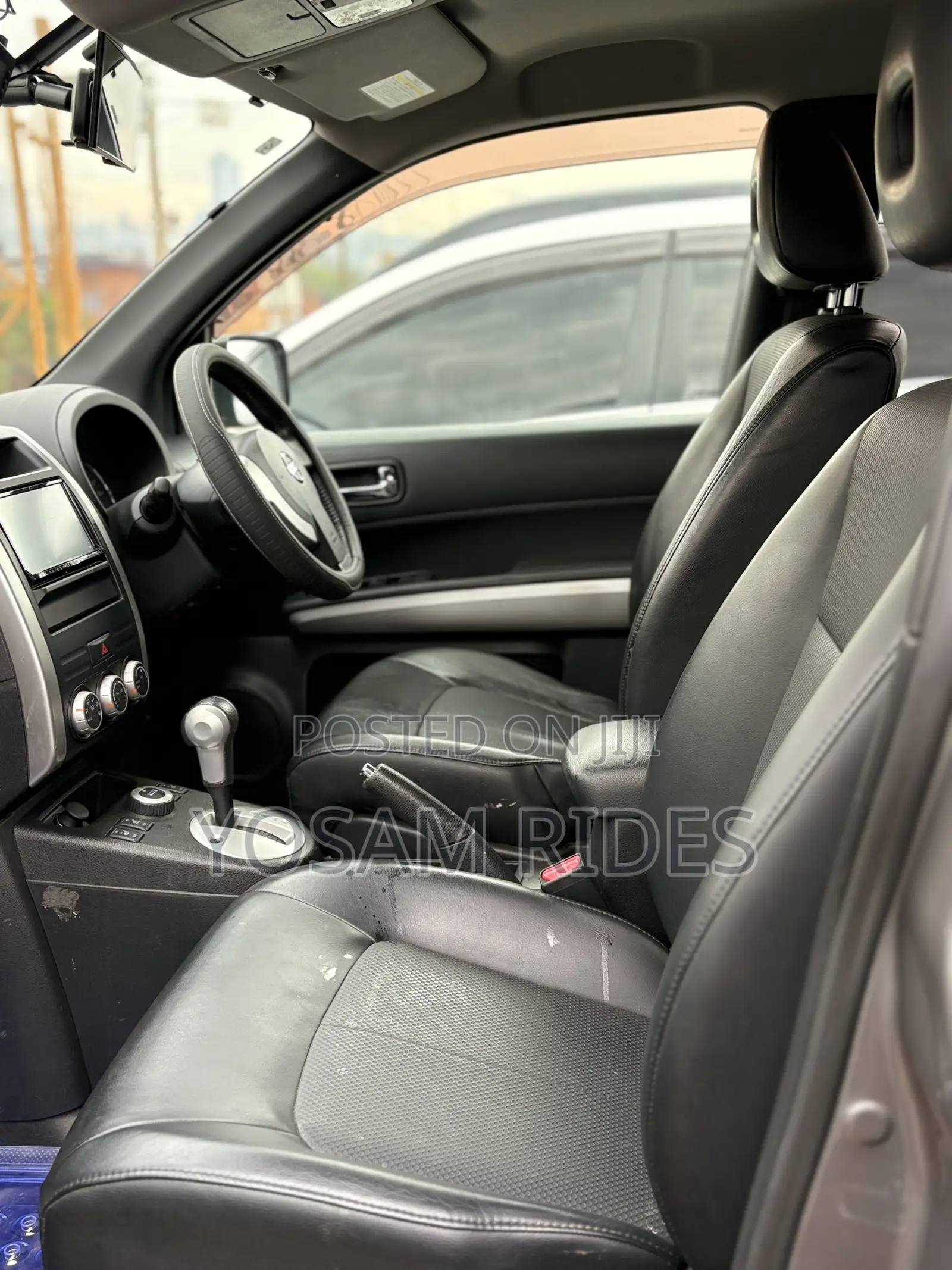Nissan X-Trail 2.0 Petrol XE 2012 Silver