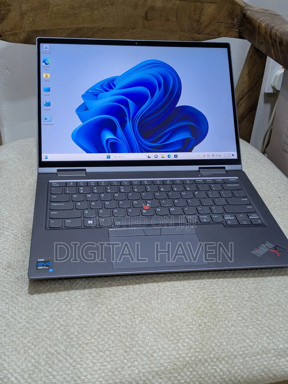 New Lenovo Thinkpad X1 Yoga 16GB Intel Core i7 SSHD (Hybrid) 512GB
